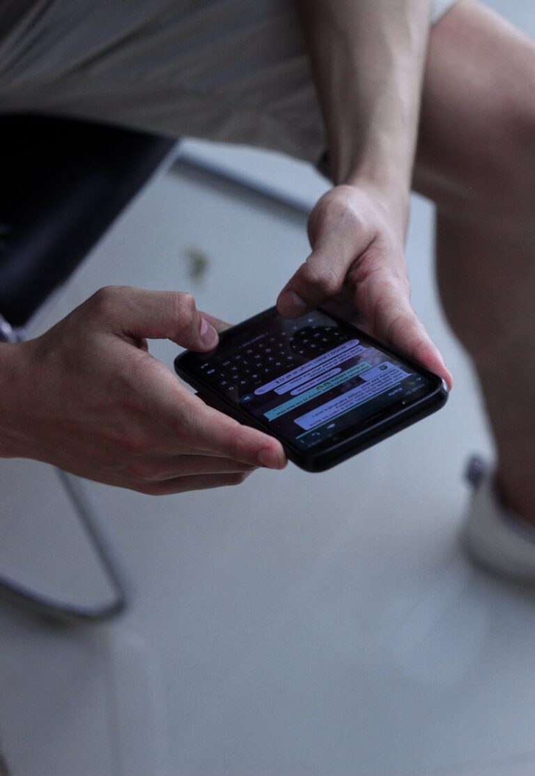 W jaki sposób efektywny chat na stronie przekłada się na wyższą konwersję i lepsze wyniki sprzedażowe?